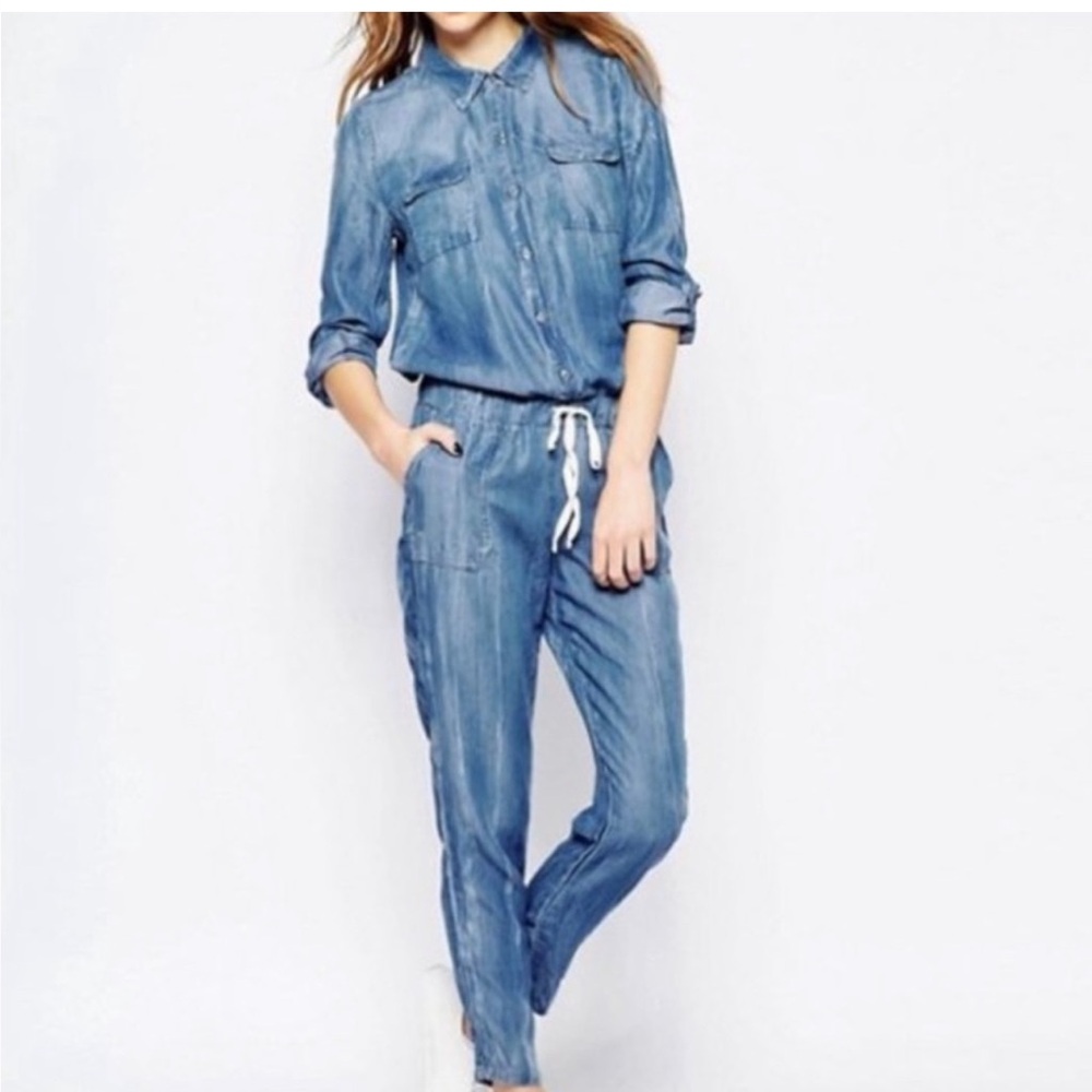 Splendid Light Chambray Denim Jumpsuit Small